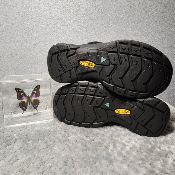 Keen Women’s UNEEK Astroria Sandal -Like New- Size: Women’s 5.5 (US)  35.5 (EU) - Picture 9 of 12
